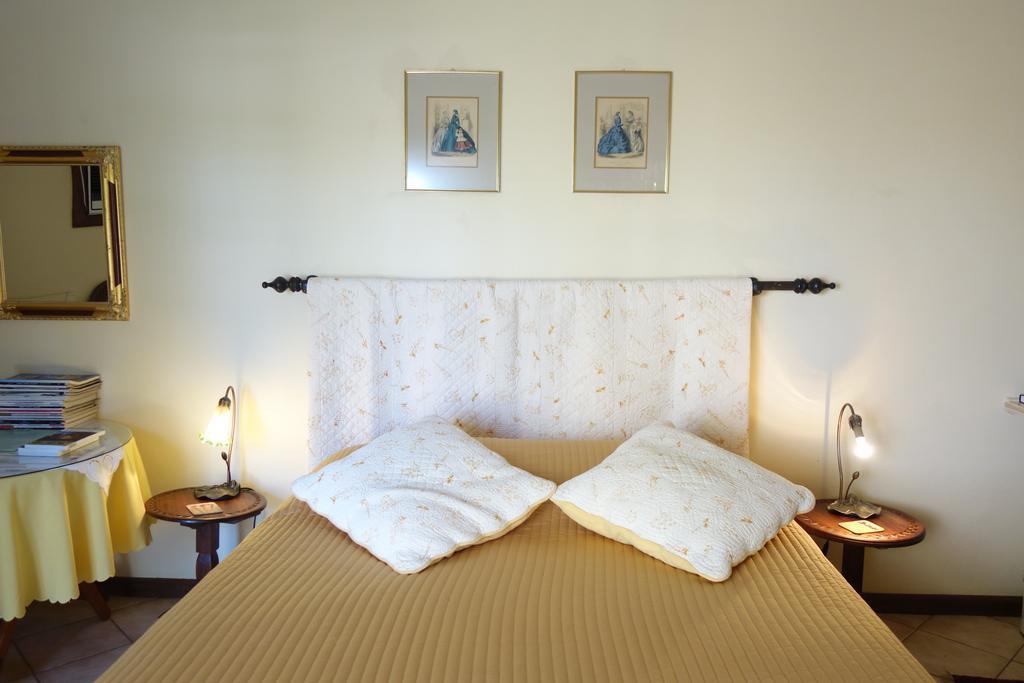 Hotel A La Fugue Upington Esterno foto